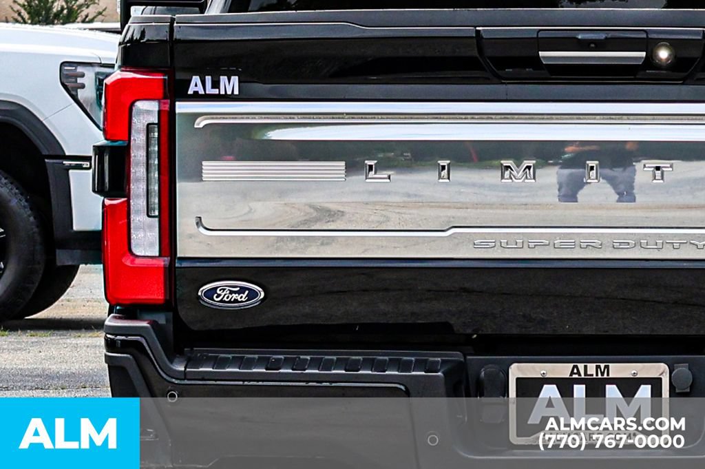 Used 2023 Ford F250 Limited w/ FX4 Off-Road Package AWD/4WD image 13