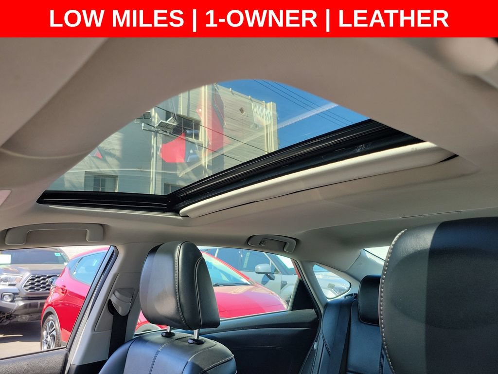 Used 2015 Toyota Avalon Limited FWD image 6