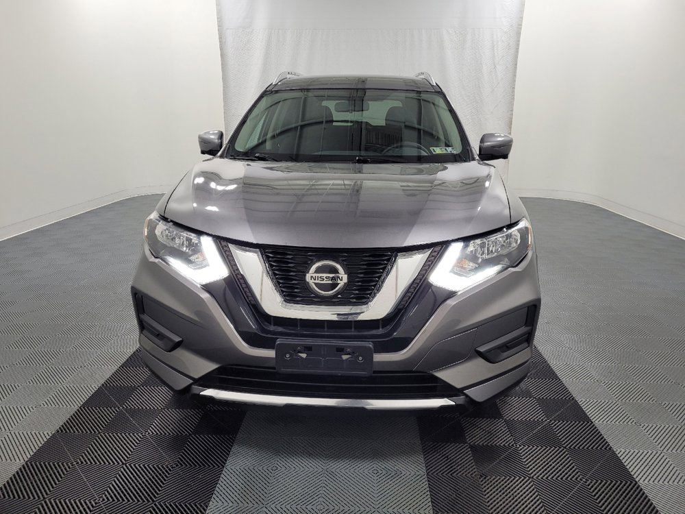 Used 2018 Nissan Rogue SV w/ Premium Package image 15