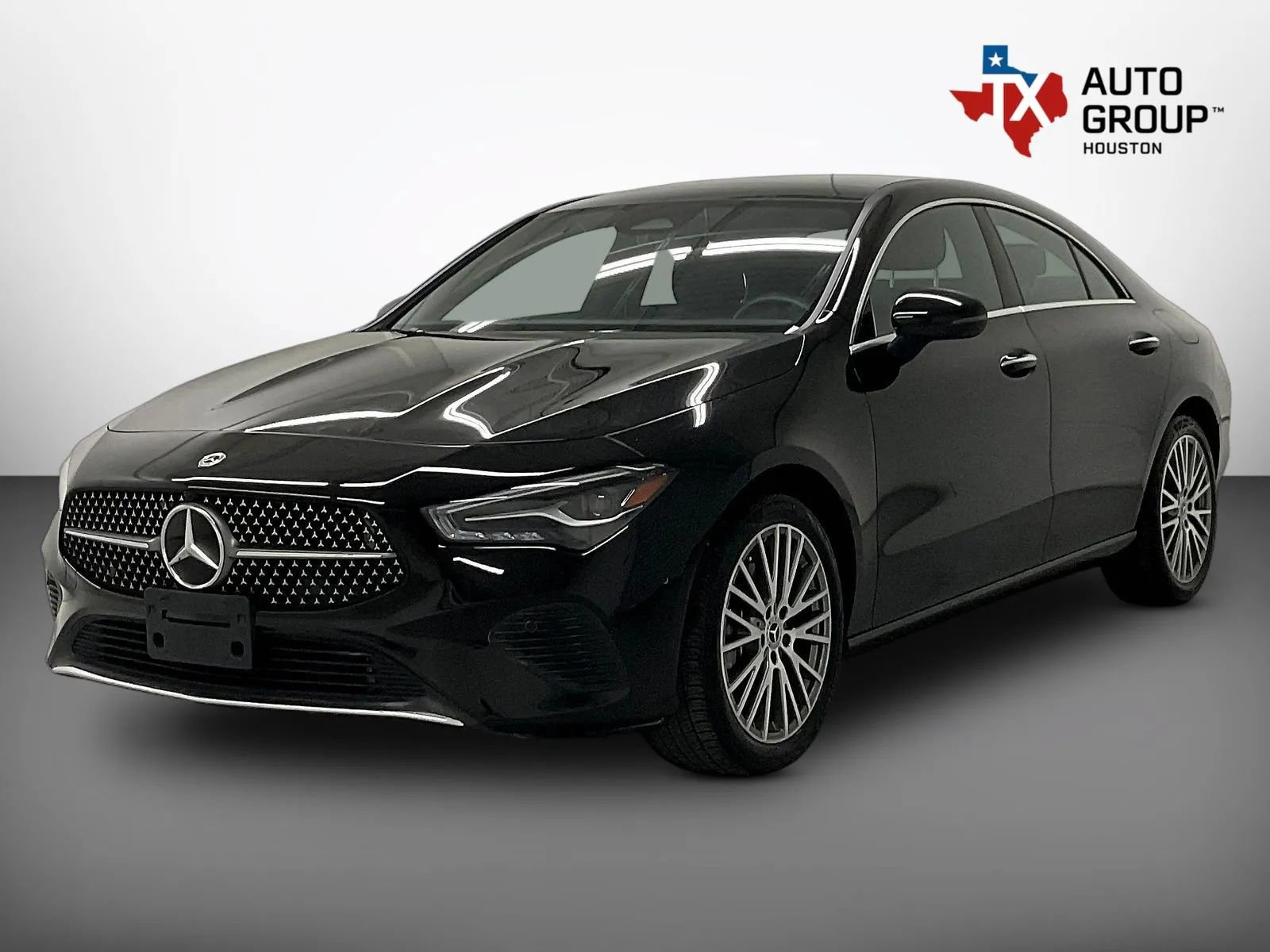 Used 2024 Mercedes-Benz CLA 250 image 4