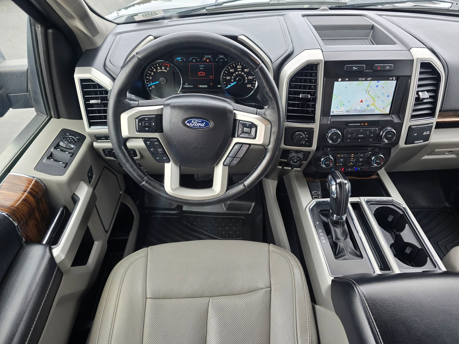 Used 2018 Ford F150 Lariat image 29