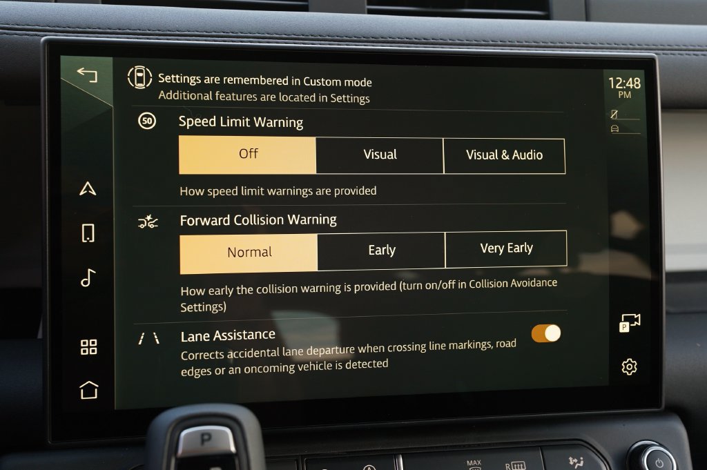 New 2026 Land Rover Defender 110 X-Dynamic SE AWD/4WD image 19