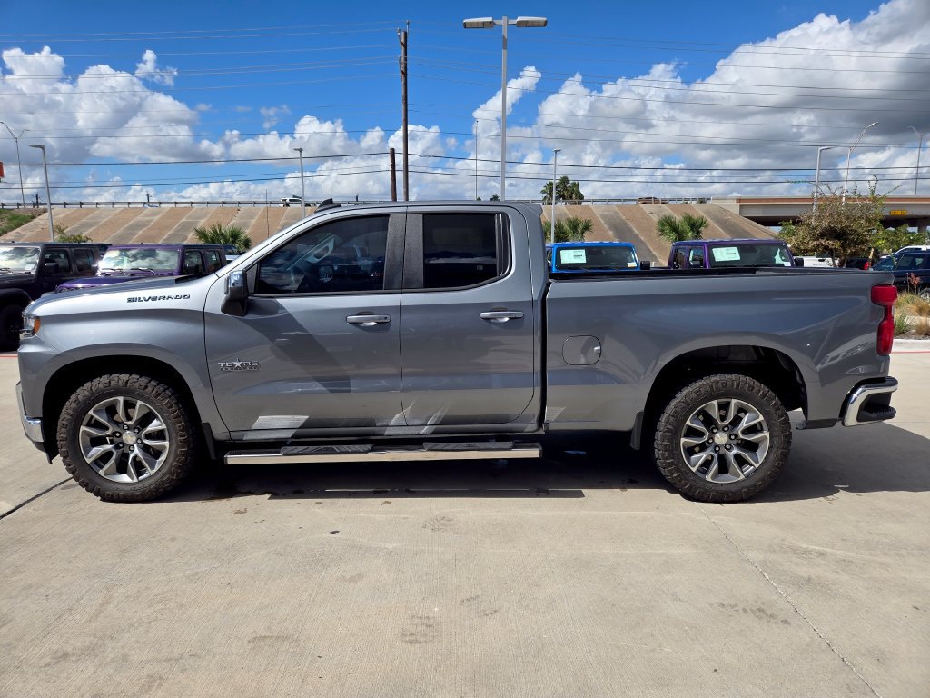Used 2019 Chevrolet Silverado 1500 LT w/ Texas Edition RWD image 6