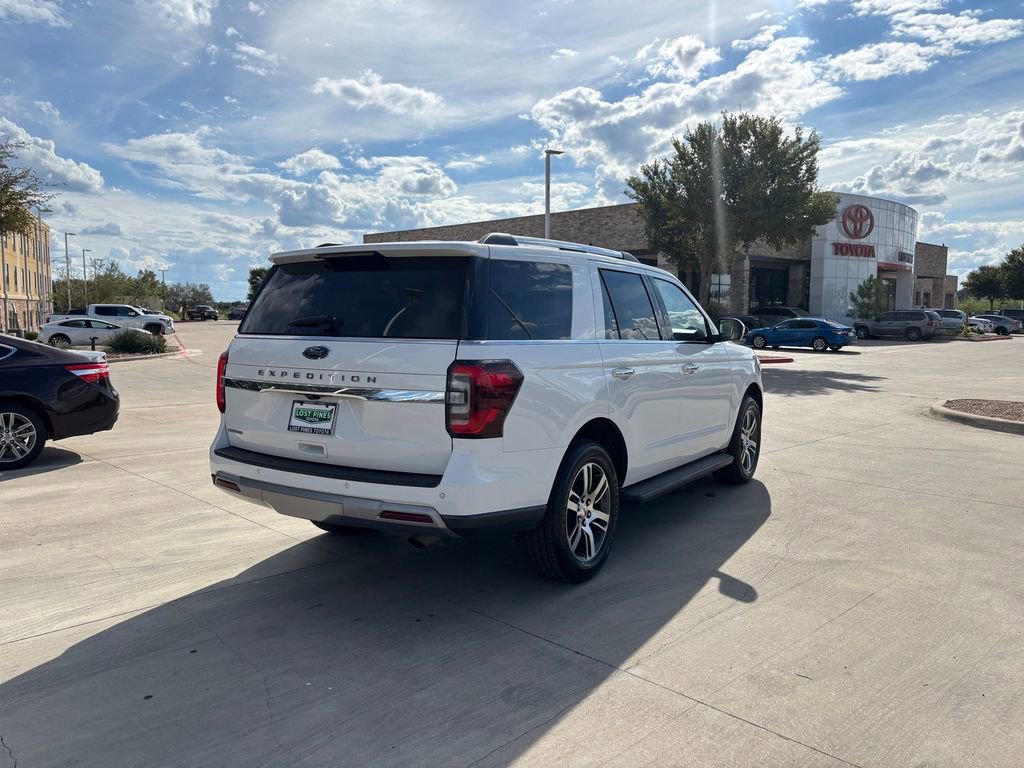 Used 2024 Ford Expedition Limited image 6