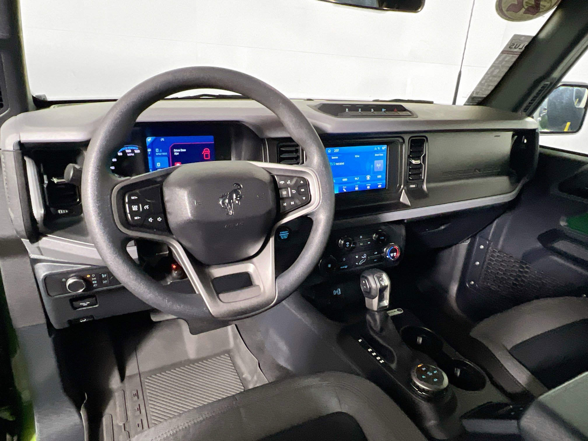 Used 2022 Ford Bronco Badlands w/ Sasquatch Package image 30