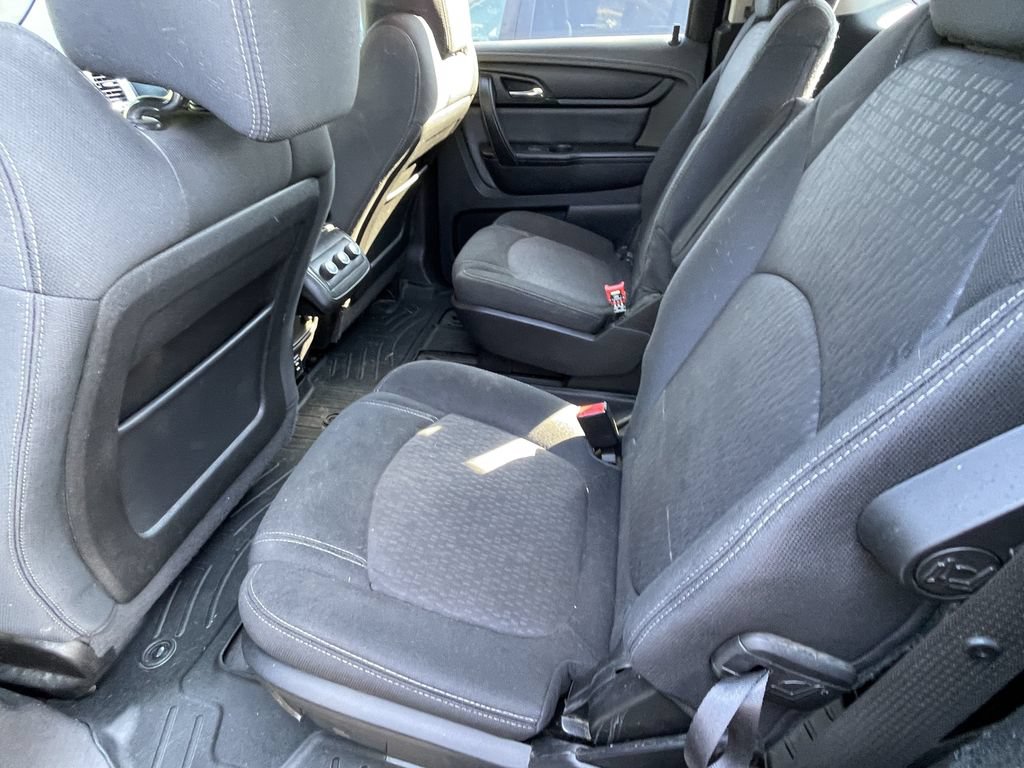 Used 2015 GMC Acadia SLE FWD image 10