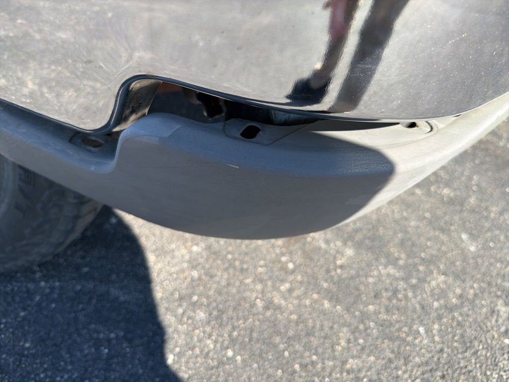 Used 2004 Chevrolet Silverado 2500 LT w/ Skid Plate Package image 36