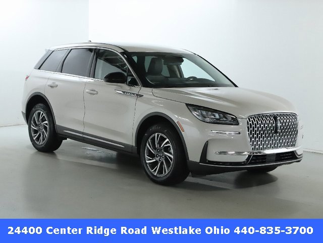 Certified 2023 Lincoln Corsair AWD w/ Rear Removable Package Tray