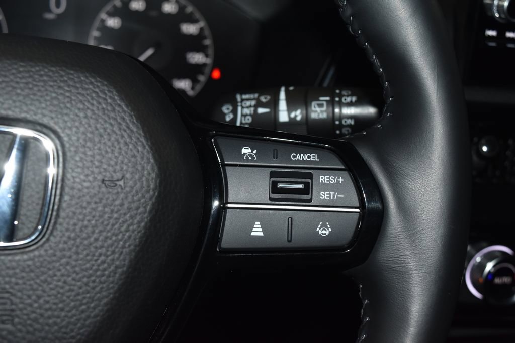 Used 2023 Honda CR-V EX-L image 10