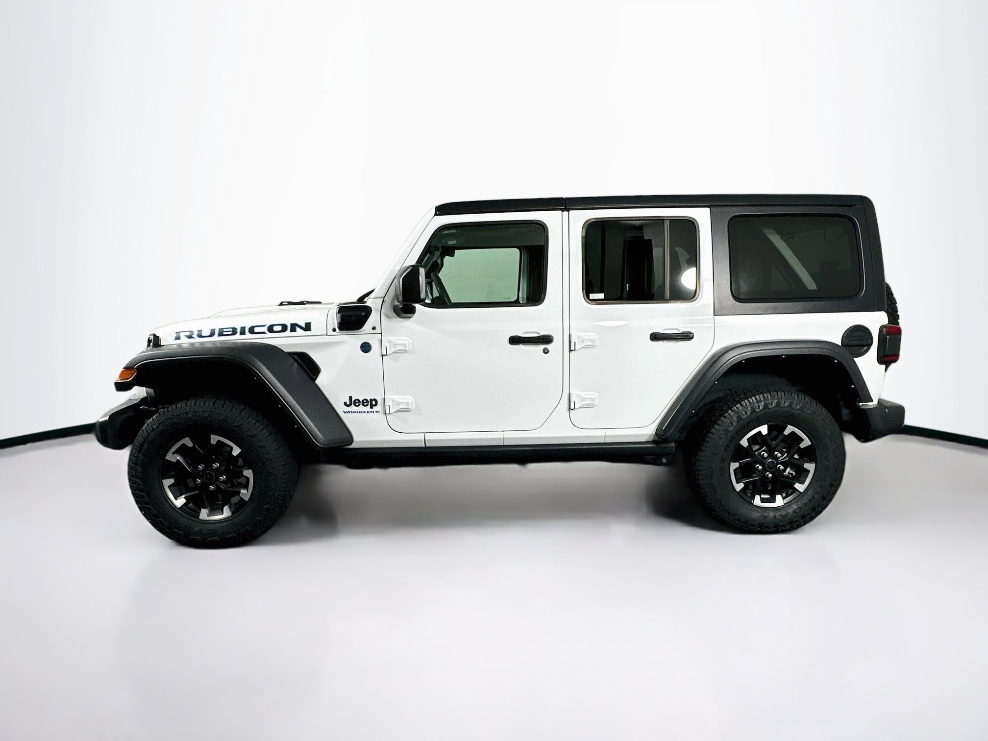 Used 2024 Jeep Wrangler Unlimited Rubicon 4xe AWD/4WD image 4