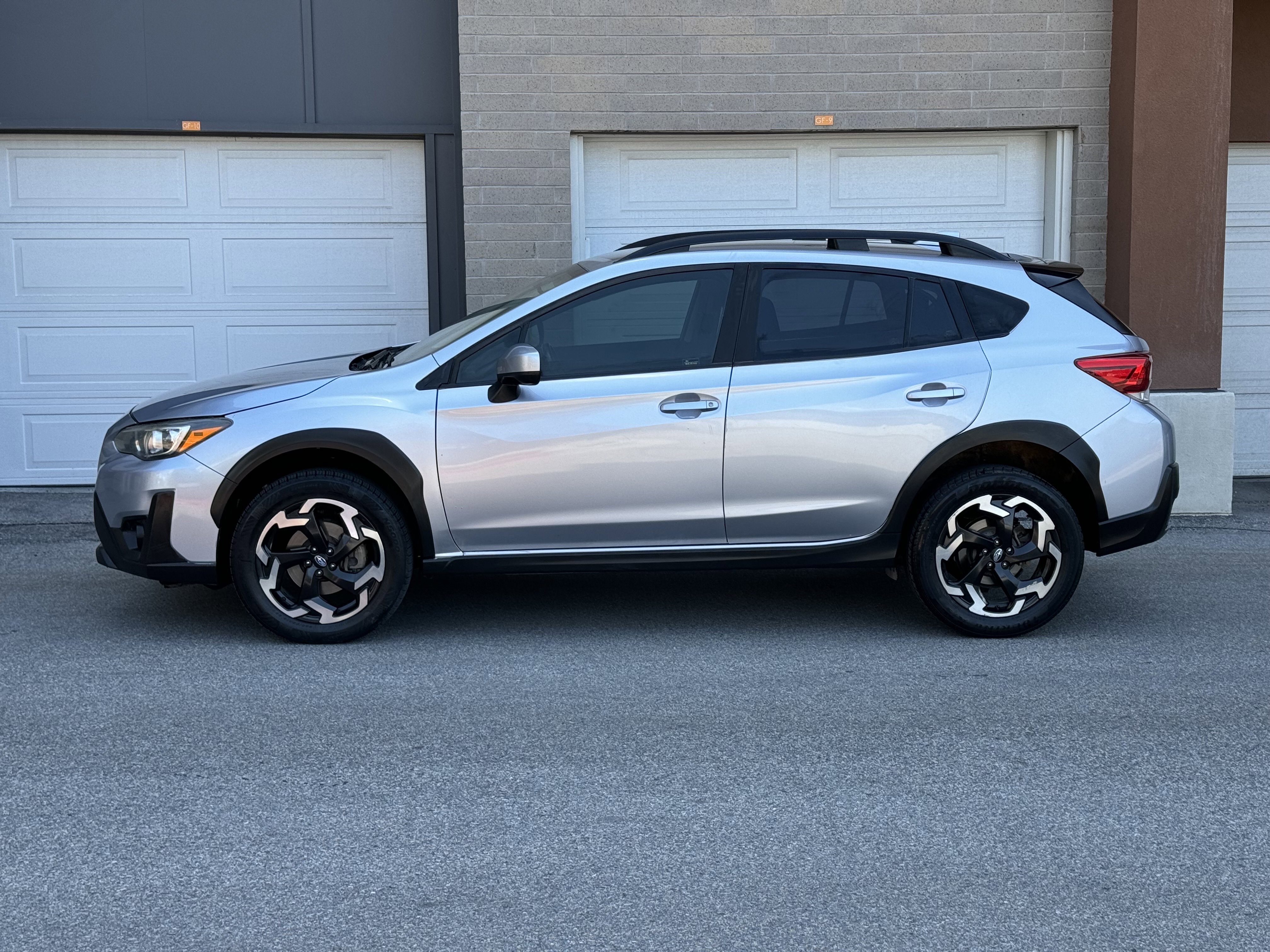 Used 2021 Subaru Crosstrek 2.0i Premium image 2
