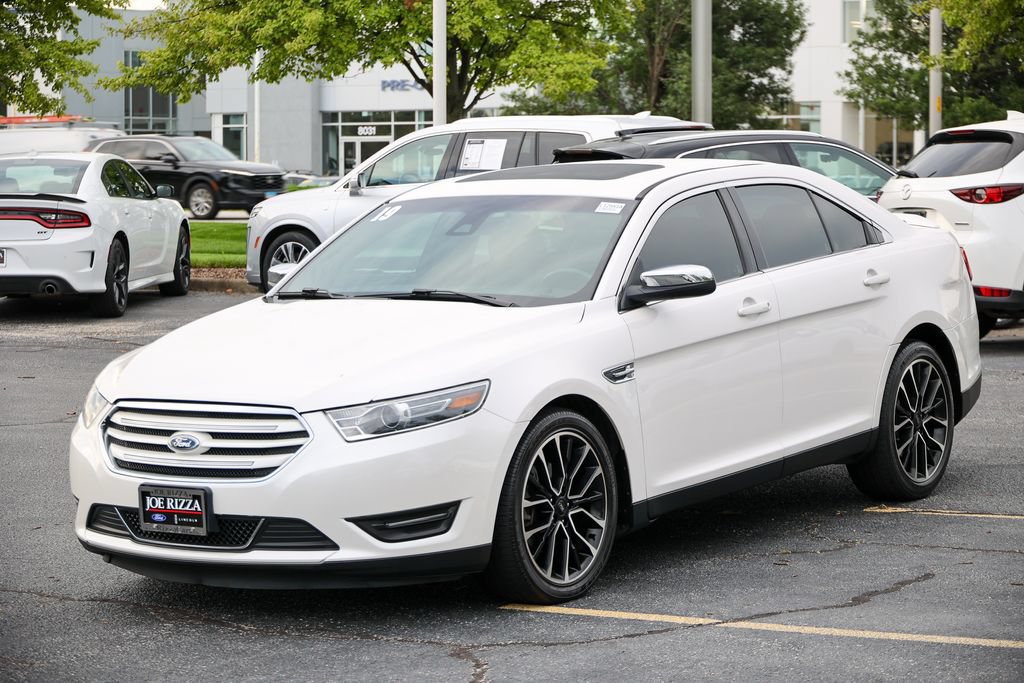 Used 2019 Ford Taurus Limited AWD/4WD image 27