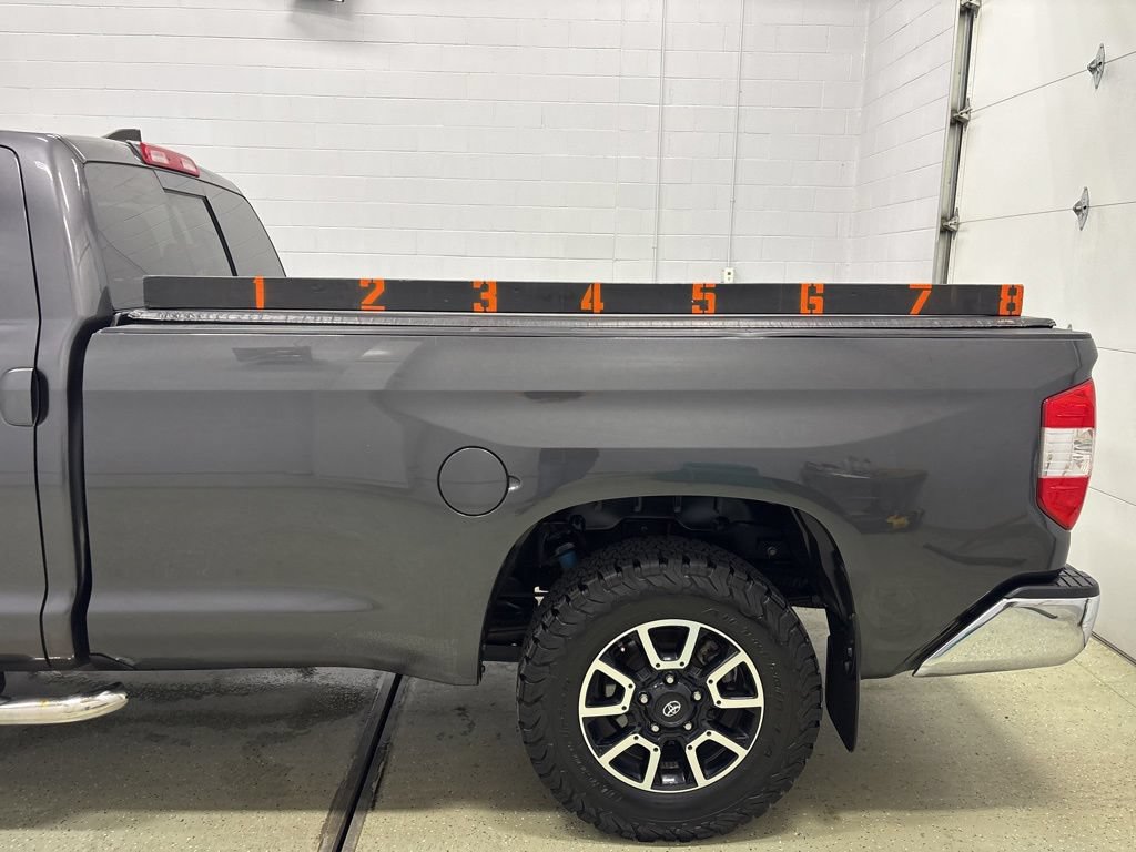 Used 2020 Toyota Tundra SR5 w/ TRD Off-Road Package AWD/4WD image 12