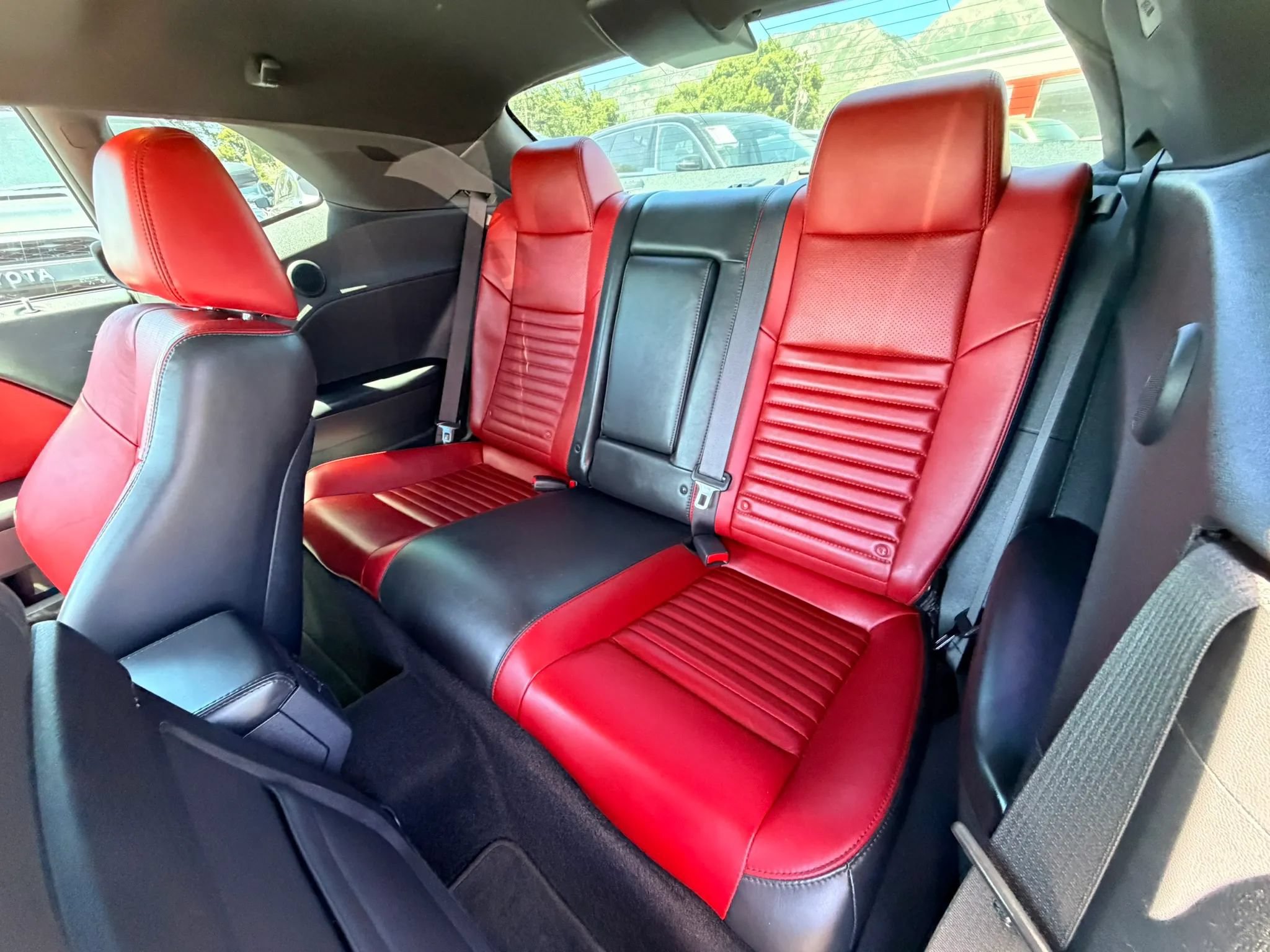 Used 2013 Dodge Challenger R/T RWD image 19