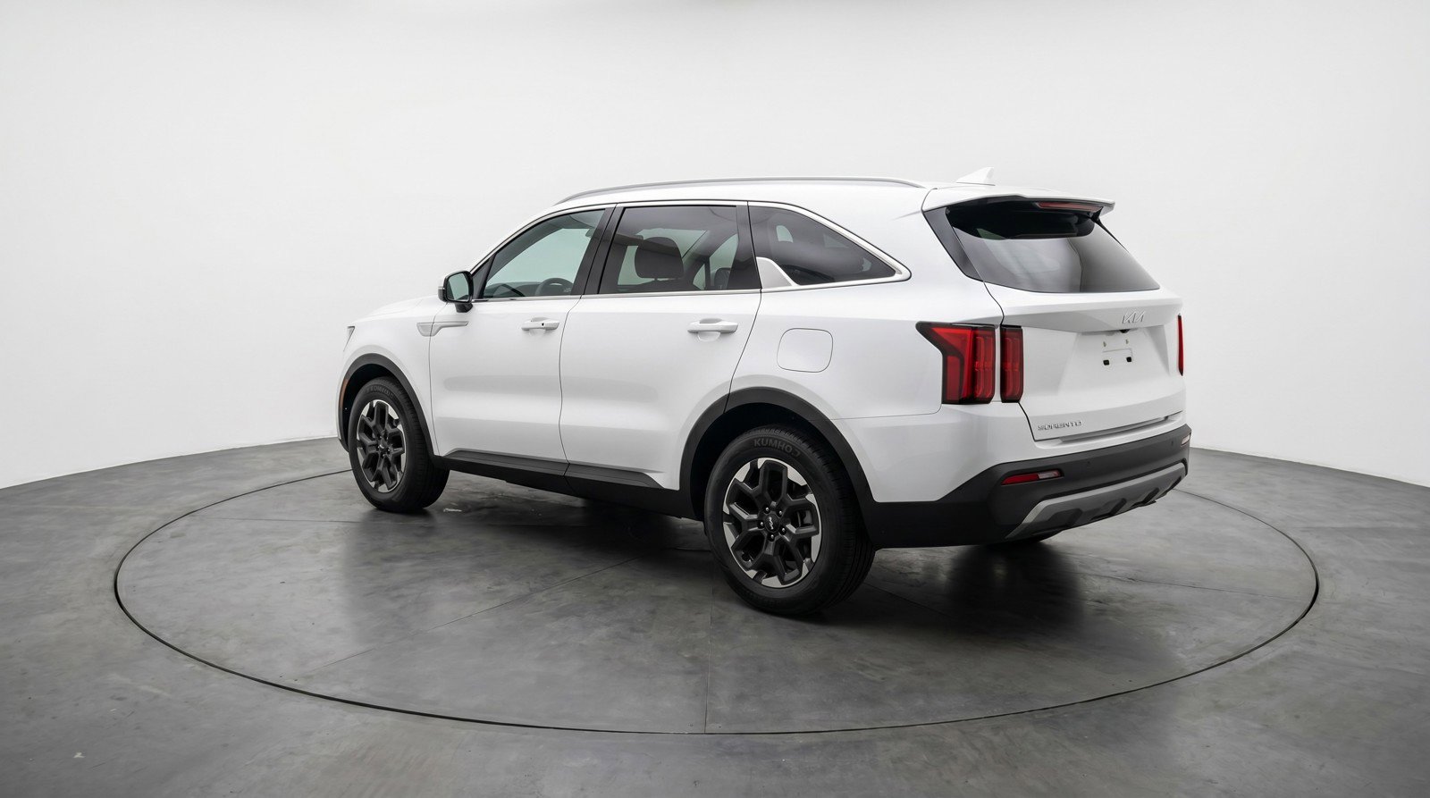 Used 2024 Kia Sorento S FWD image 6