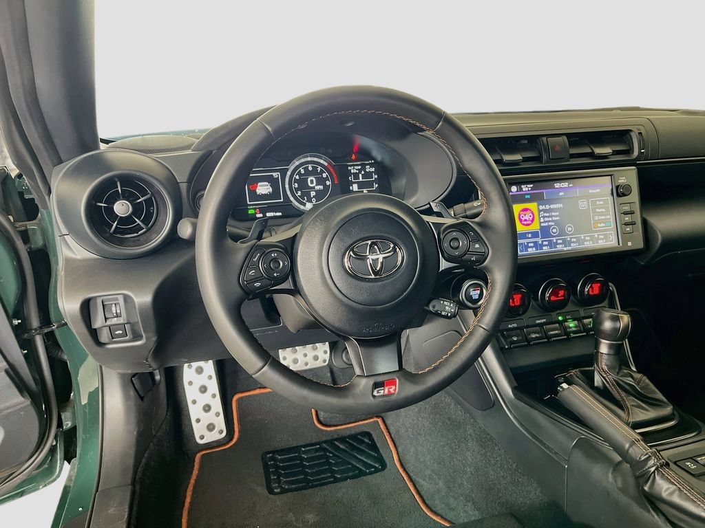 Used 2025 Toyota GR86 Hakone Edition RWD image 22