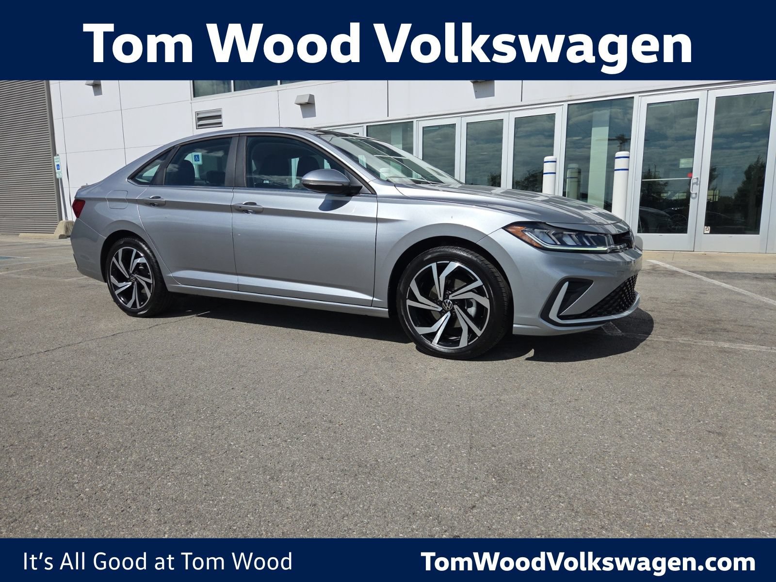 Certified 2025 Volkswagen Jetta SEL FWD image 1