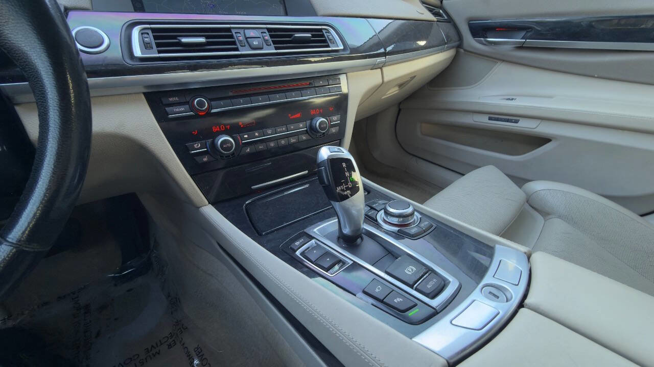 Used 2009 BMW 750Li image 62
