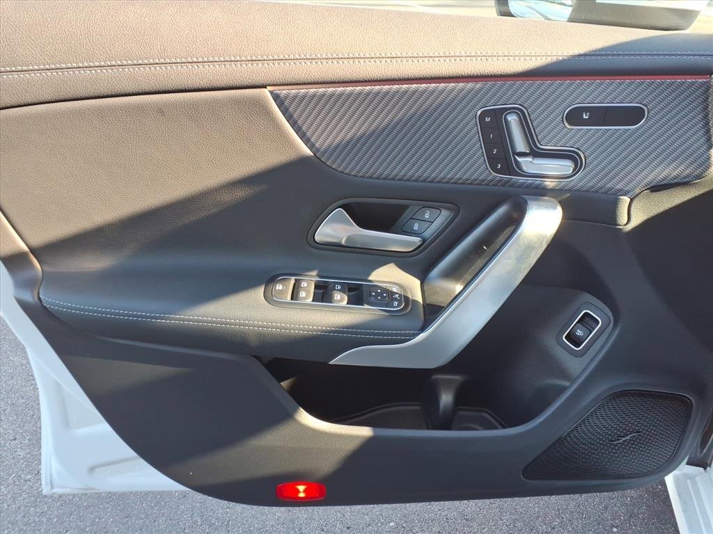 New 2025 Mercedes-Benz CLA 250 4MATIC image 11