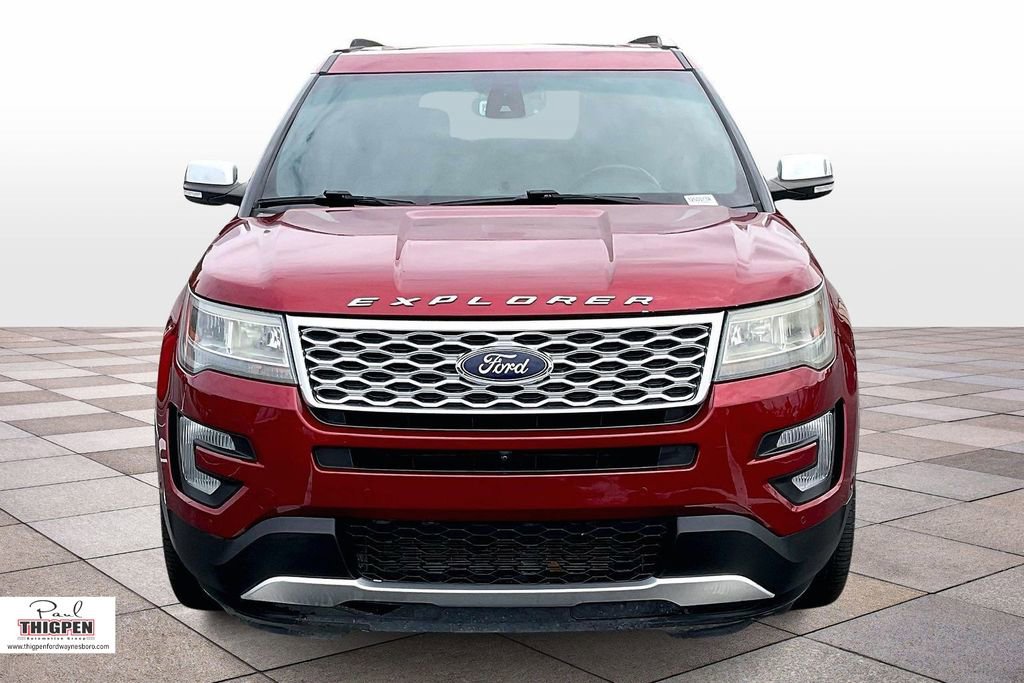 Used 2016 Ford Explorer Platinum image 3