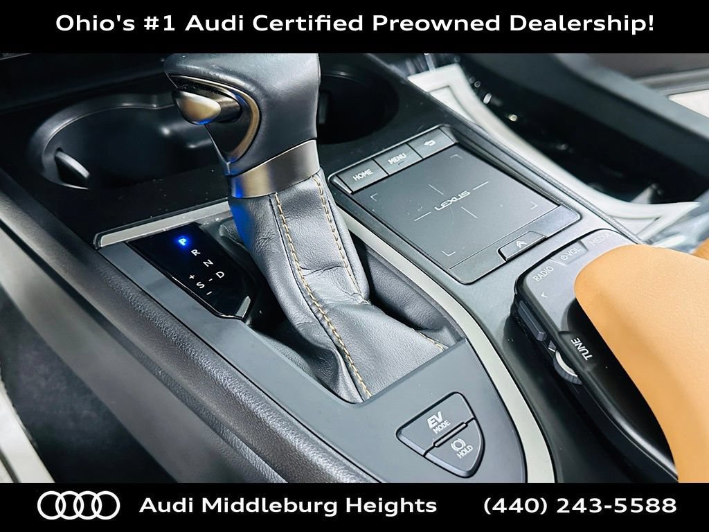 Used 2020 Lexus UX 250h w/ Premium Package AWD/4WD image 15