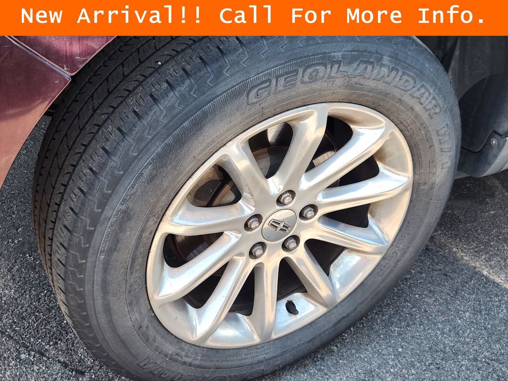 Used 2011 Lincoln MKX 2WD w/ 101A Rapid Spec Order Code image 8
