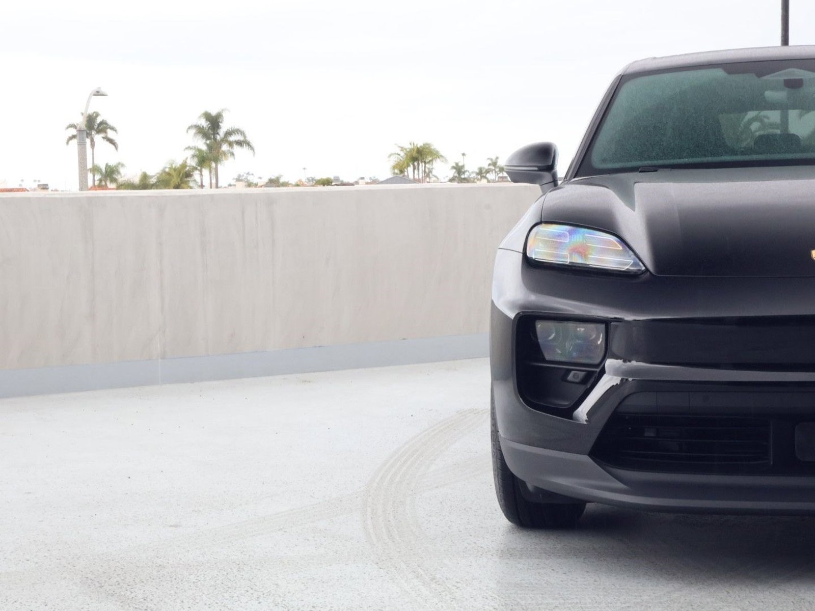 New 2026 Porsche Macan Electric RWD image 12