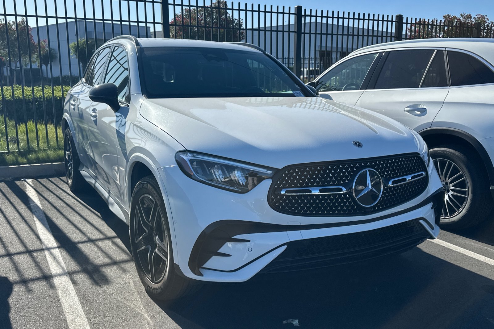 Used 2024 Mercedes-Benz GLC 300 4MATIC w/ AMG Line image 2