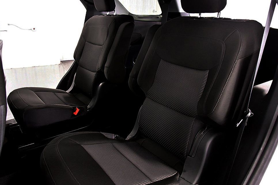 Used 2024 Ford Explorer XLT w/ Class IV Trailer Tow Package image 30