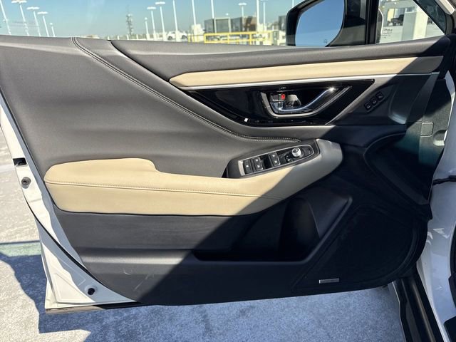 Used 2021 Subaru Outback Limited image 13