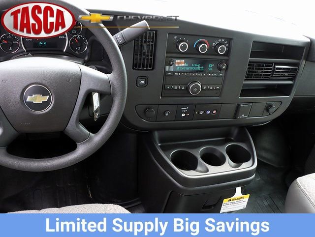 New 2025 Chevrolet Express 3500 w/ Power Convenience Package RWD image 19