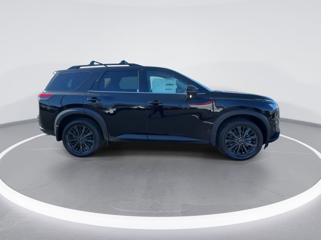 New 2026 Nissan Pathfinder SL image 9