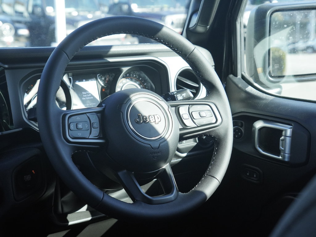 New 2026 Jeep Wrangler Unlimited Sport AWD/4WD image 32