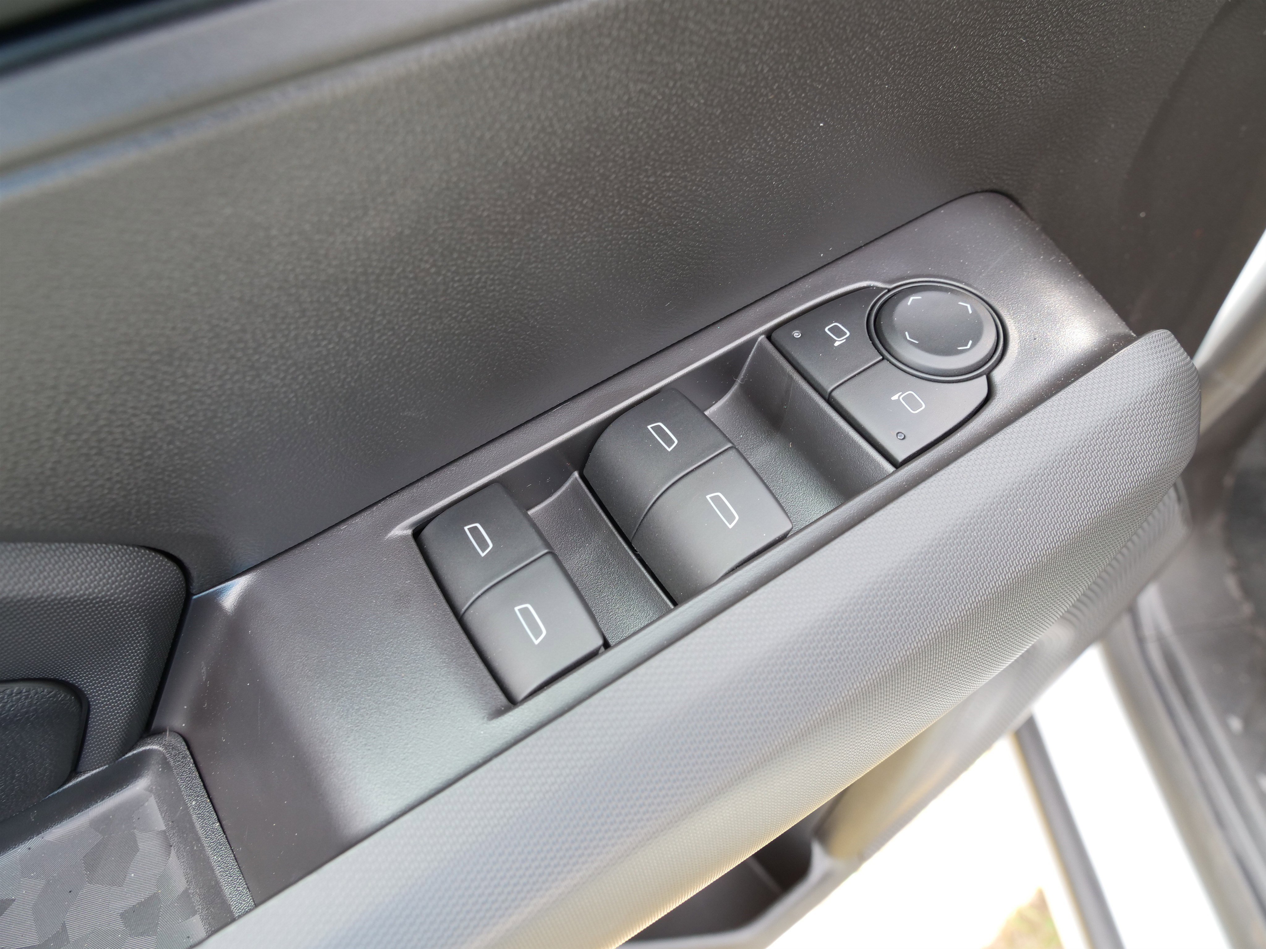 New 2025 Chevrolet Colorado W/T w/ WT Custom Package image 15