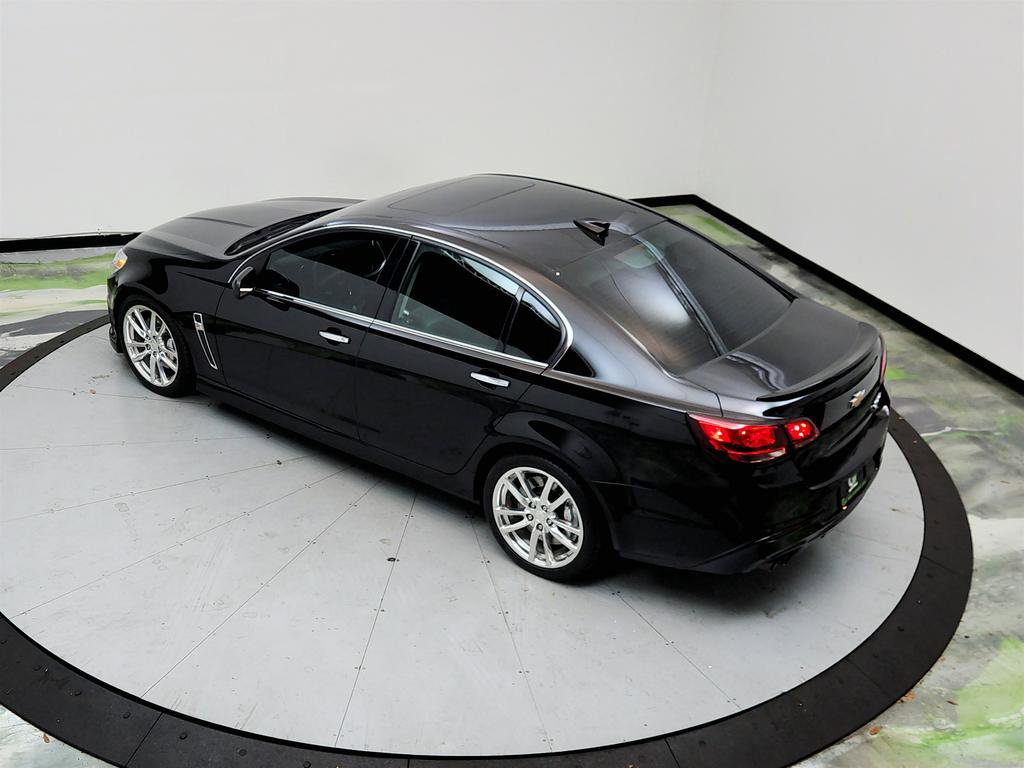 Used 2015 Chevrolet SS RWD image 33