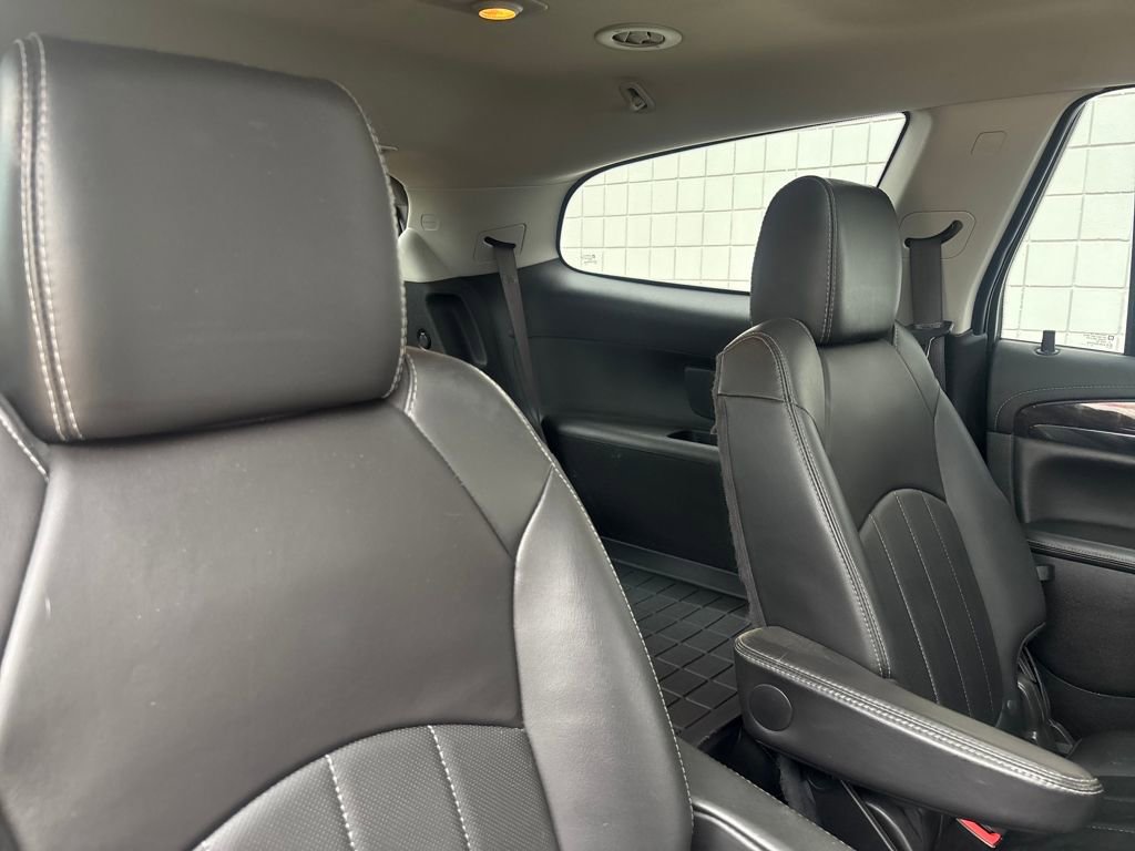Used 2017 Buick Enclave Leather image 27