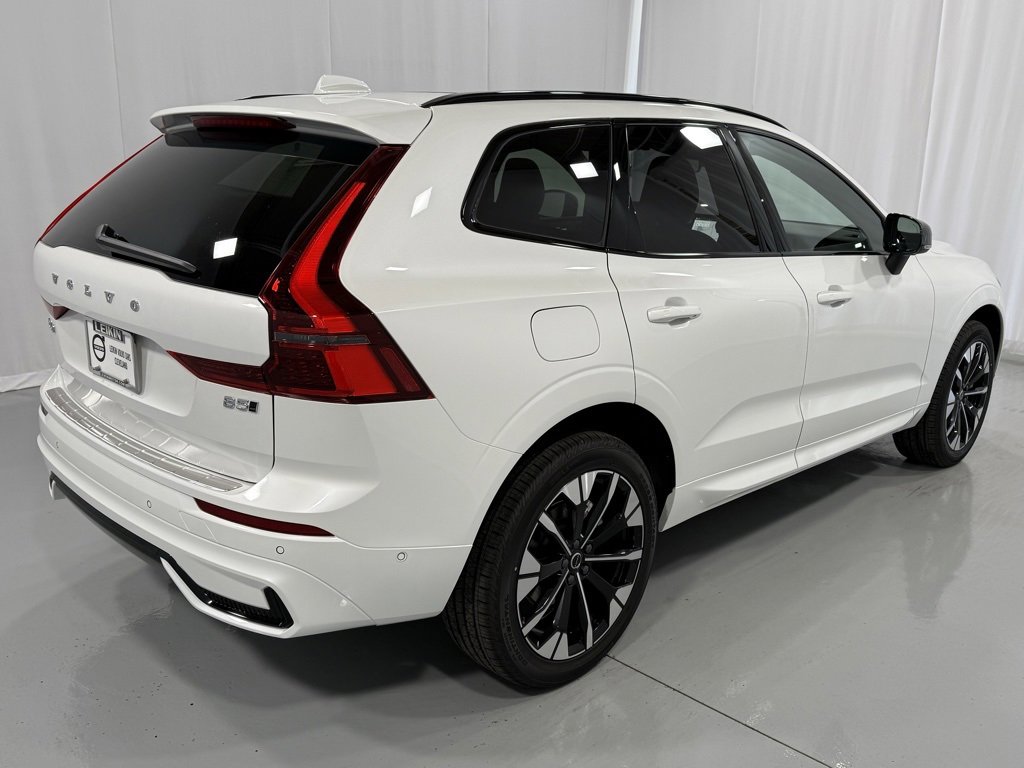 New 2026 Volvo XC60 B5 Plus w/ Protection Package Premier image 6