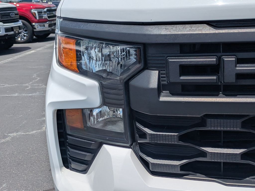 Used 2023 Chevrolet Silverado 1500 Custom RWD image 10