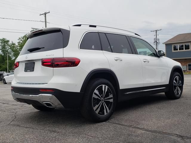 New 2025 Mercedes-Benz GLB 250 4MATIC image 6