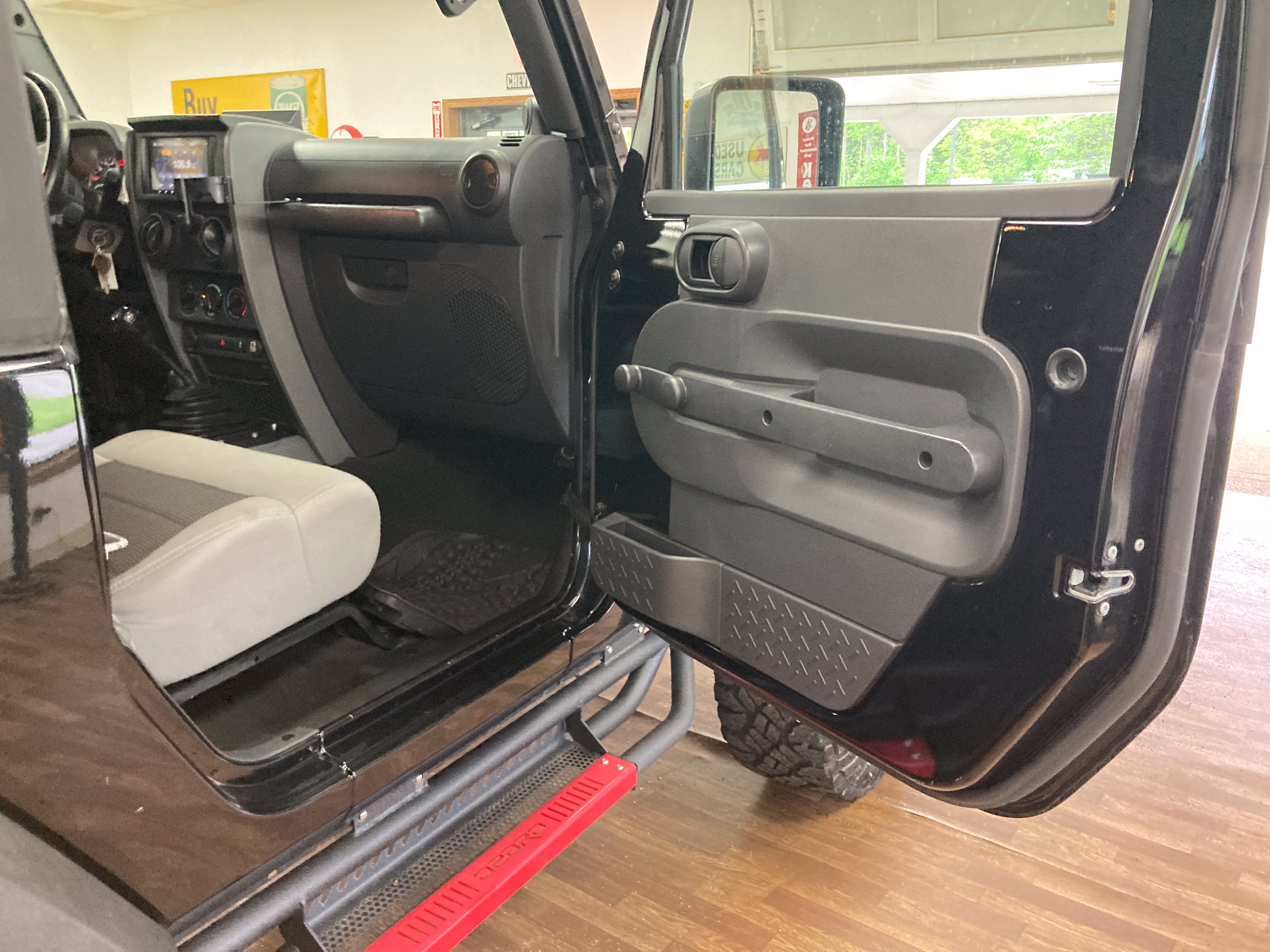 Used 2010 Jeep Wrangler Sport AWD/4WD image 15
