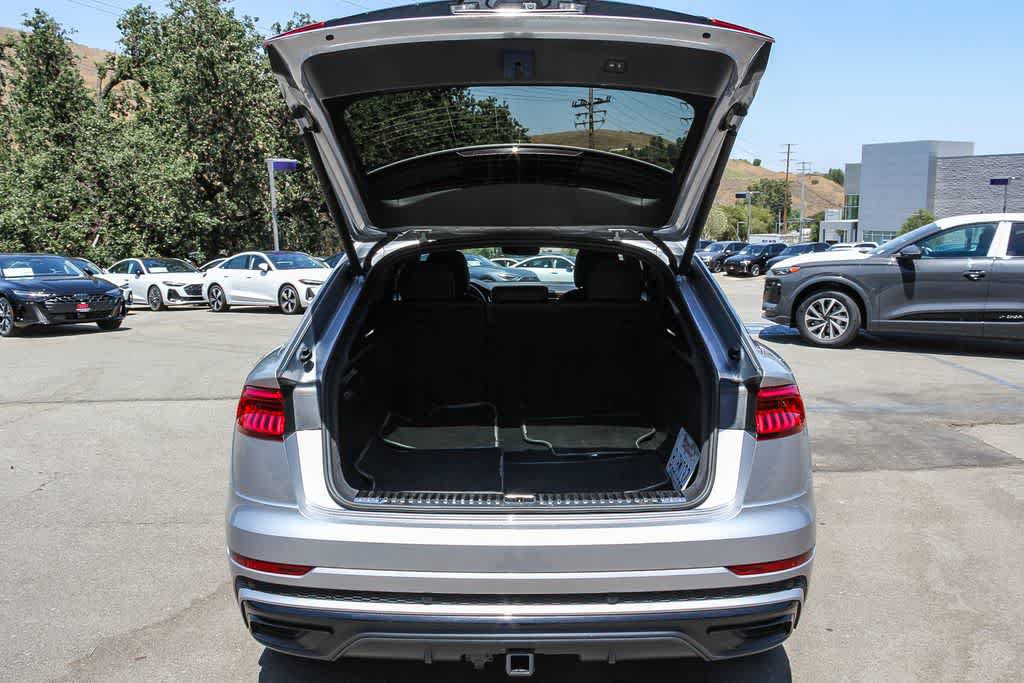Used 2021 Audi Q8 Premium Plus w/ Premium Plus Package AWD/4WD image 25