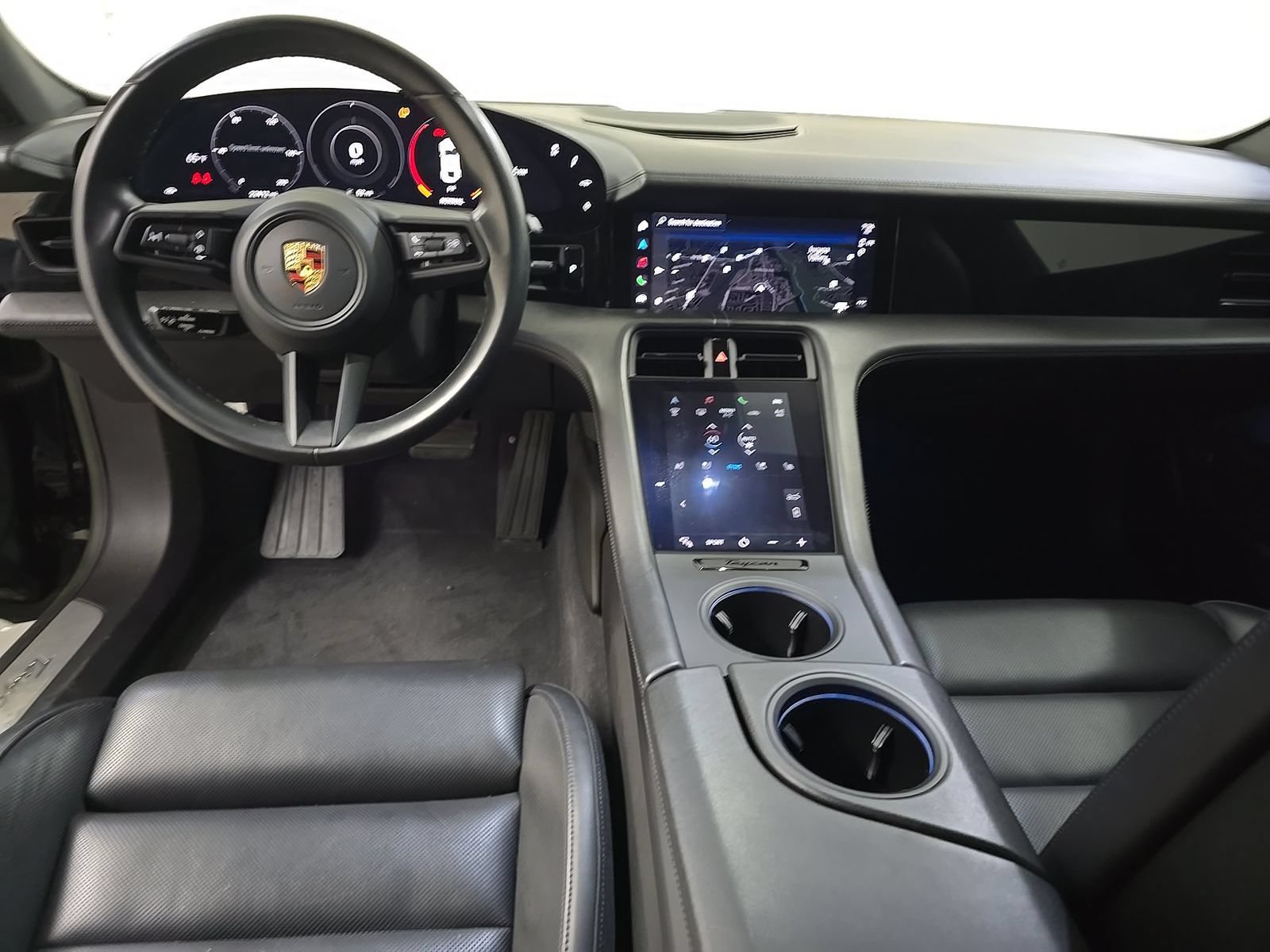 Used 2022 Porsche Taycan 4S AWD/4WD image 2