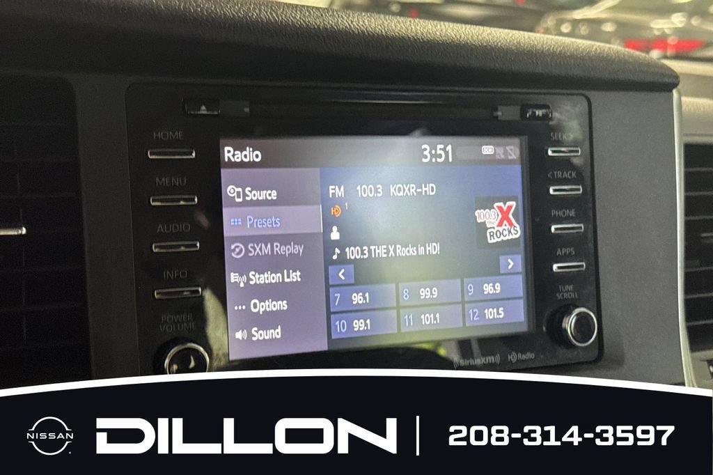 Used 2018 Toyota Sienna LE FWD image 19