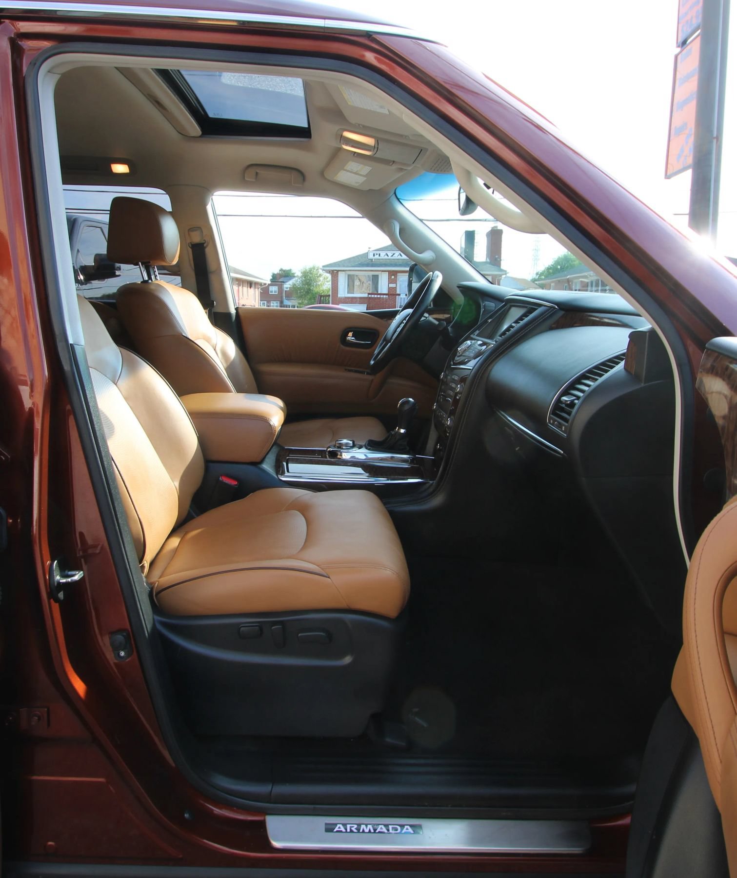 Used 2017 Nissan Armada Platinum w/ Captain Seat Package AWD/4WD image 10