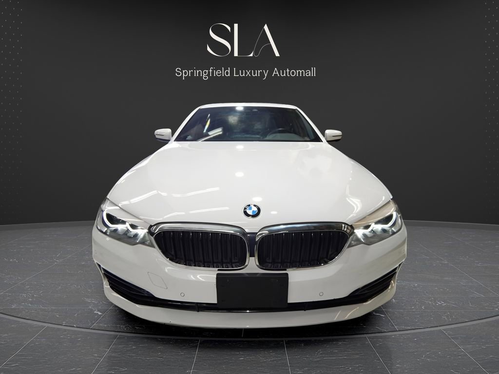 Used 2019 BMW 530i xDrive w/ Convenience Package image 2
