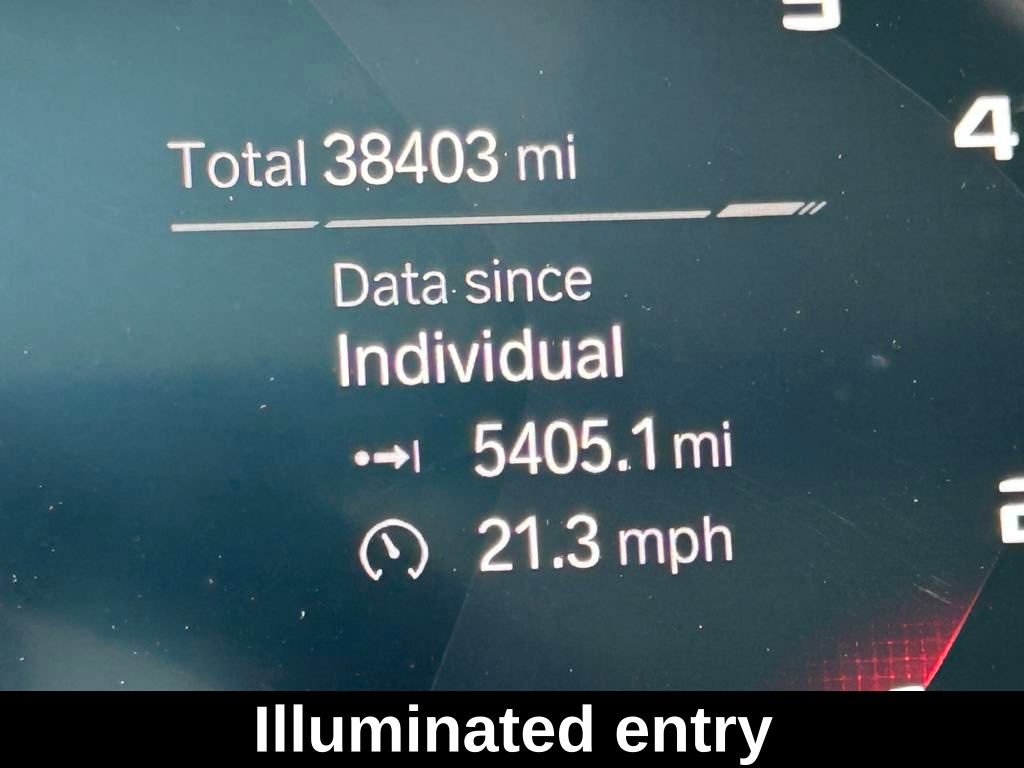 Used 2021 BMW X5 M w/ Executive Package image 13