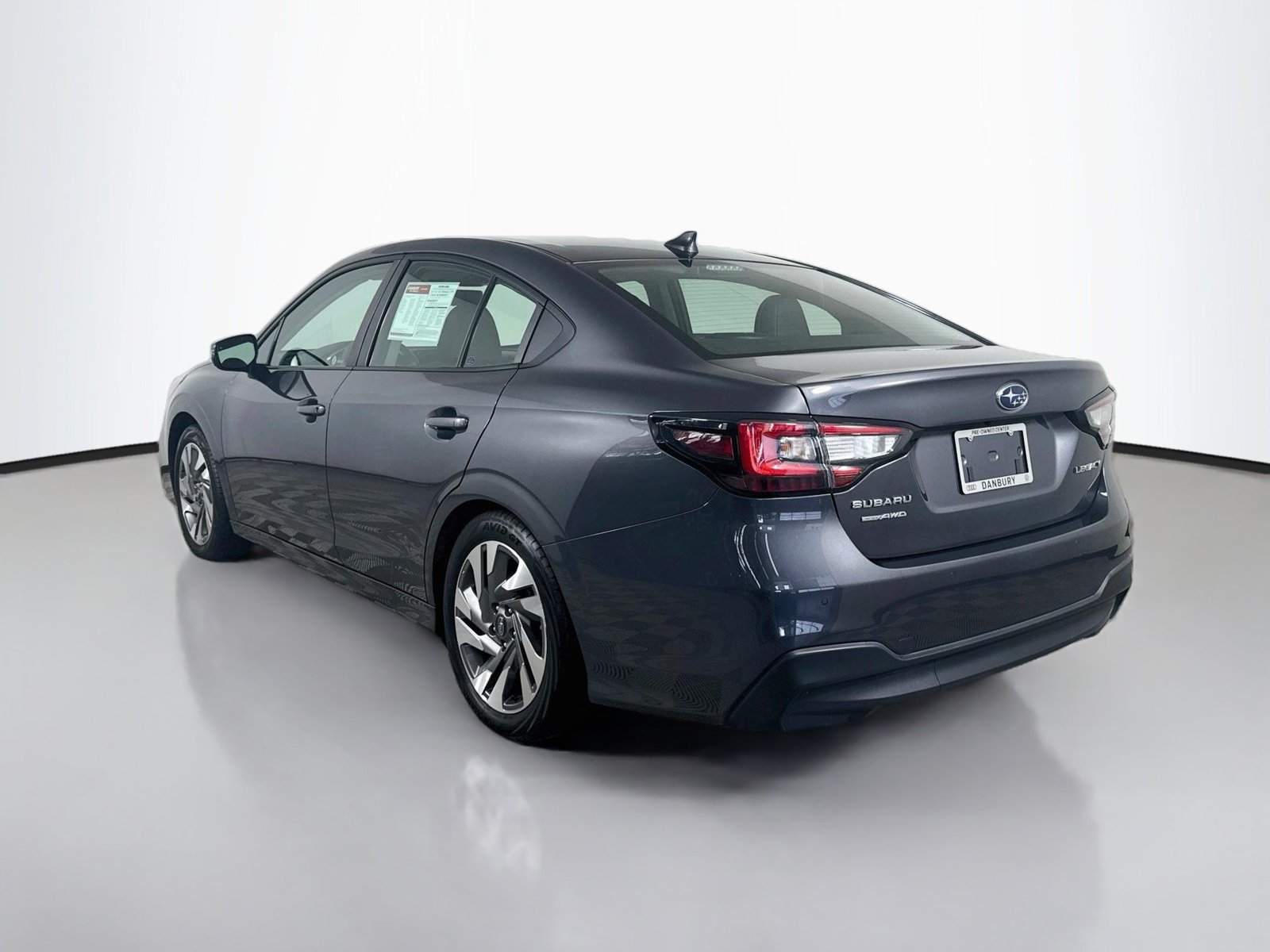 Used 2024 Subaru Legacy Limited AWD/4WD image 3