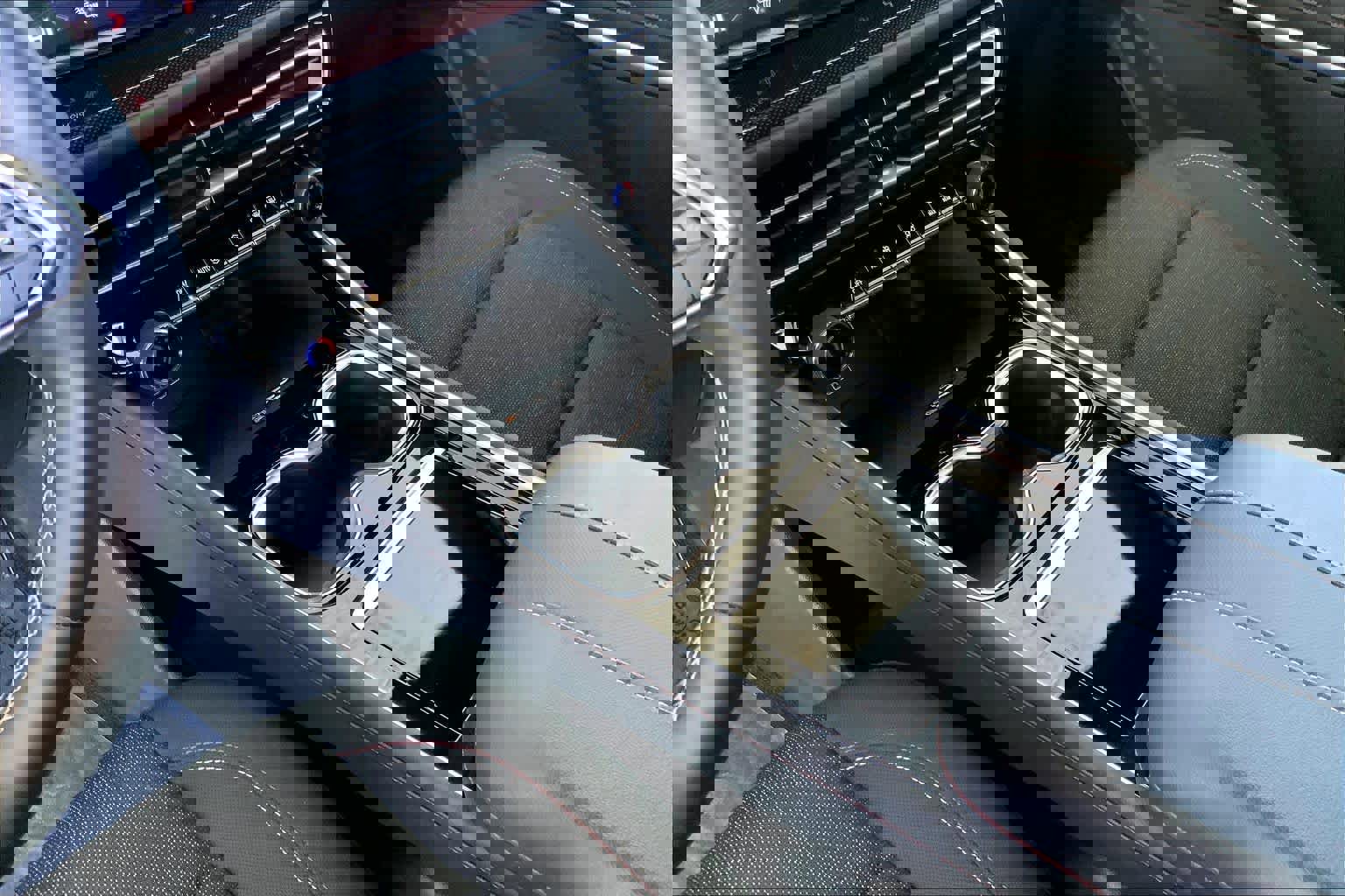 Used 2024 Chevrolet Traverse Z71 image 17