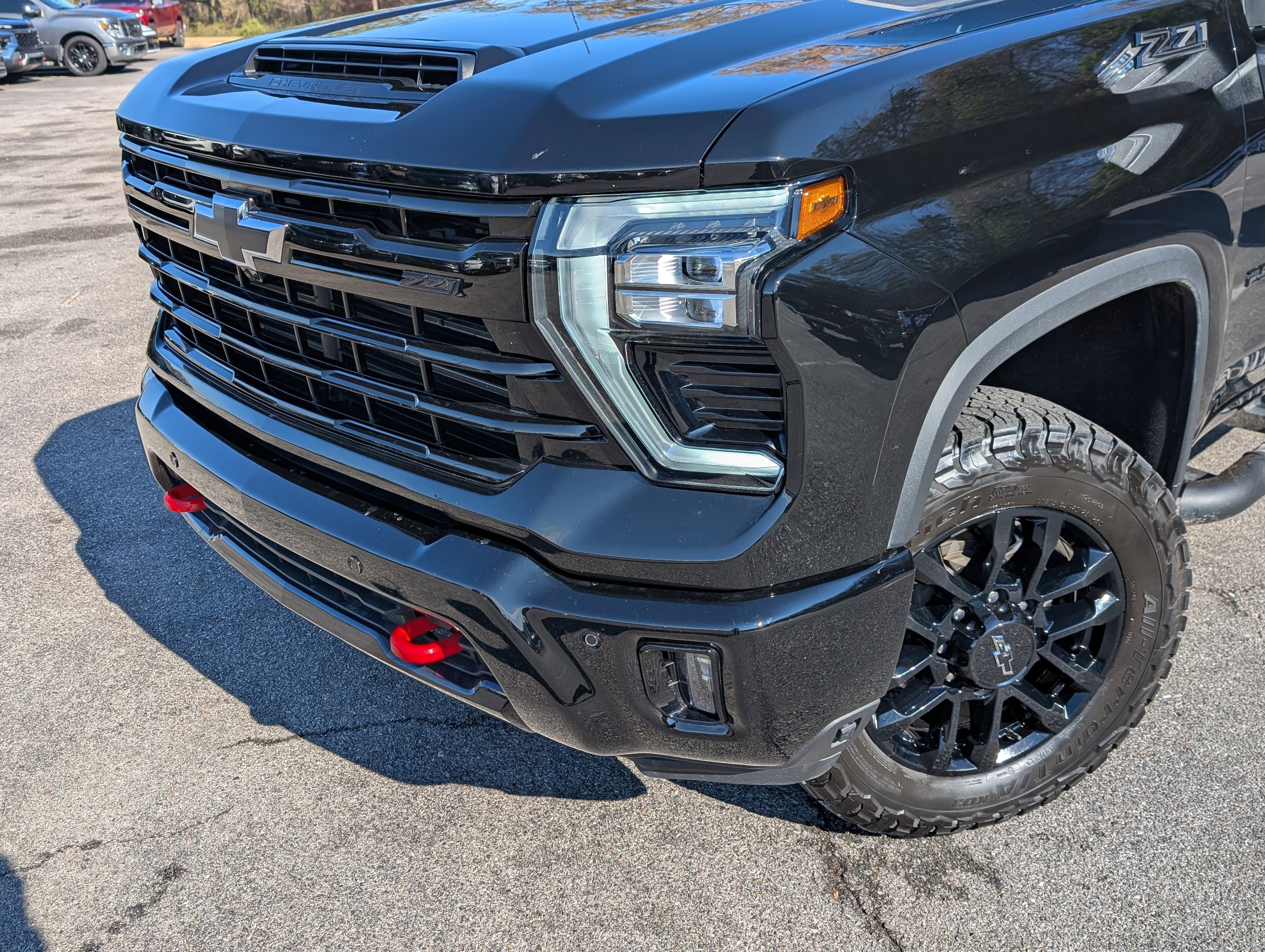 Used 2025 Chevrolet Silverado 2500 LT w/ Trail Boss Package AWD/4WD image 13