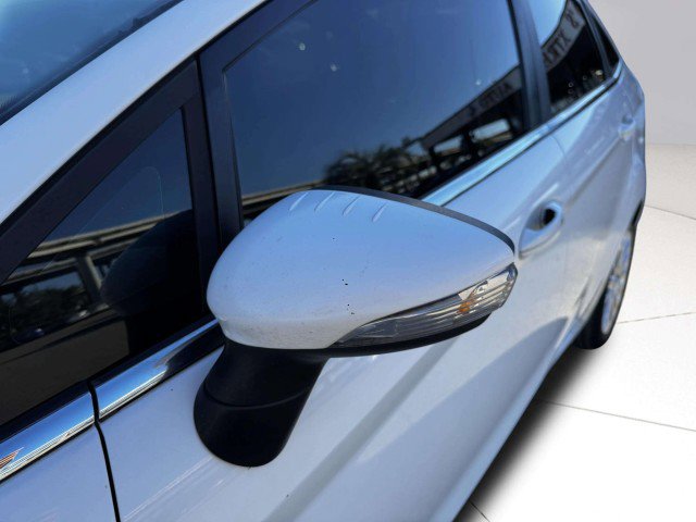 Used 2014 Ford Fiesta Titanium image 13